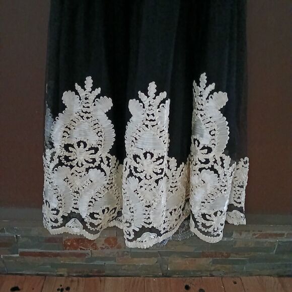 Women's XL Black Cocktail Party Dress Embroidered Damask Pattern Tool Overlay - Picture 4 of 8